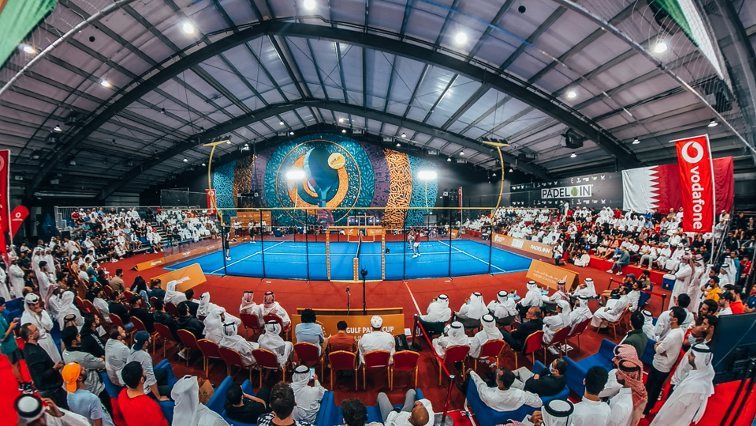 A packed crowd around the show court at a Padel IN Tour final